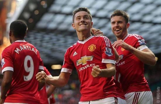 乐部足球中 乐部足球中